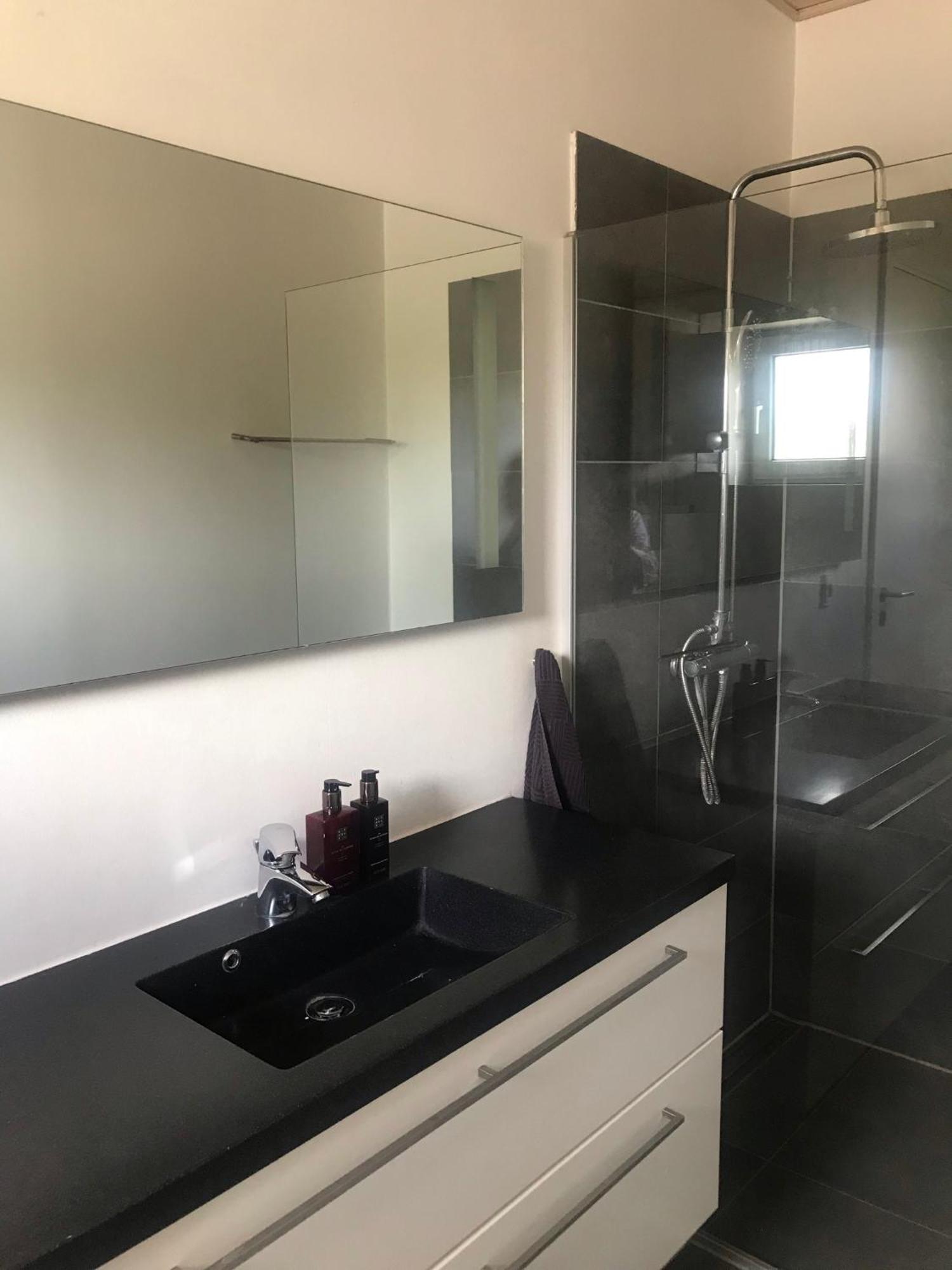 170 M2 Stort Hus Taet Pa Centrum, Mch Og Boxen Herning Buitenkant foto